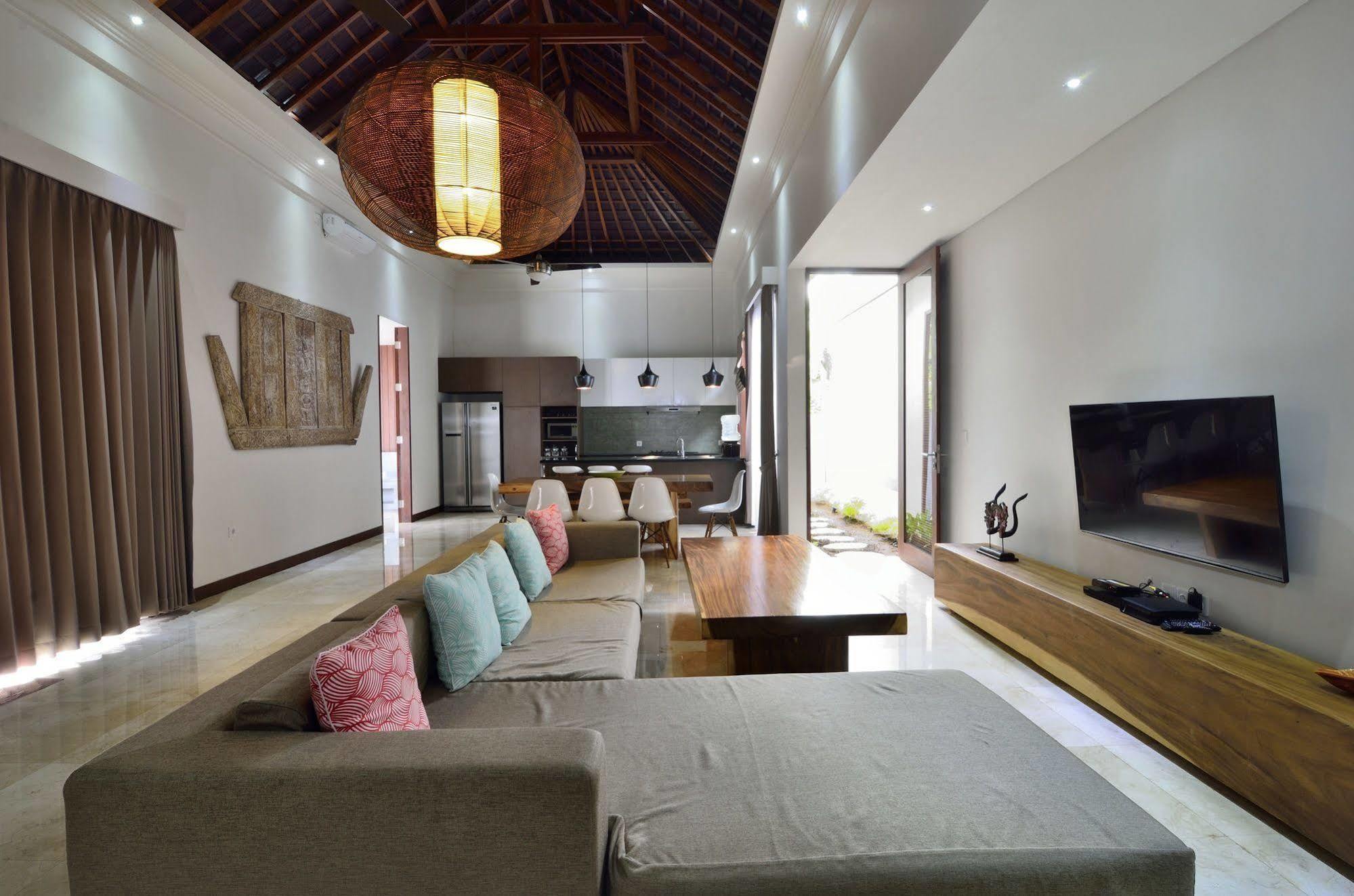 Bale Mandala Villas Senggigi Εξωτερικό φωτογραφία